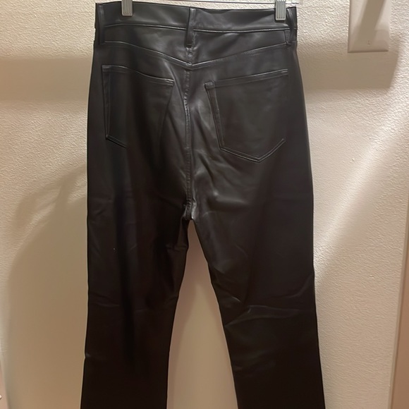 Black faux leather pants. High rise - Picture 3 of 3